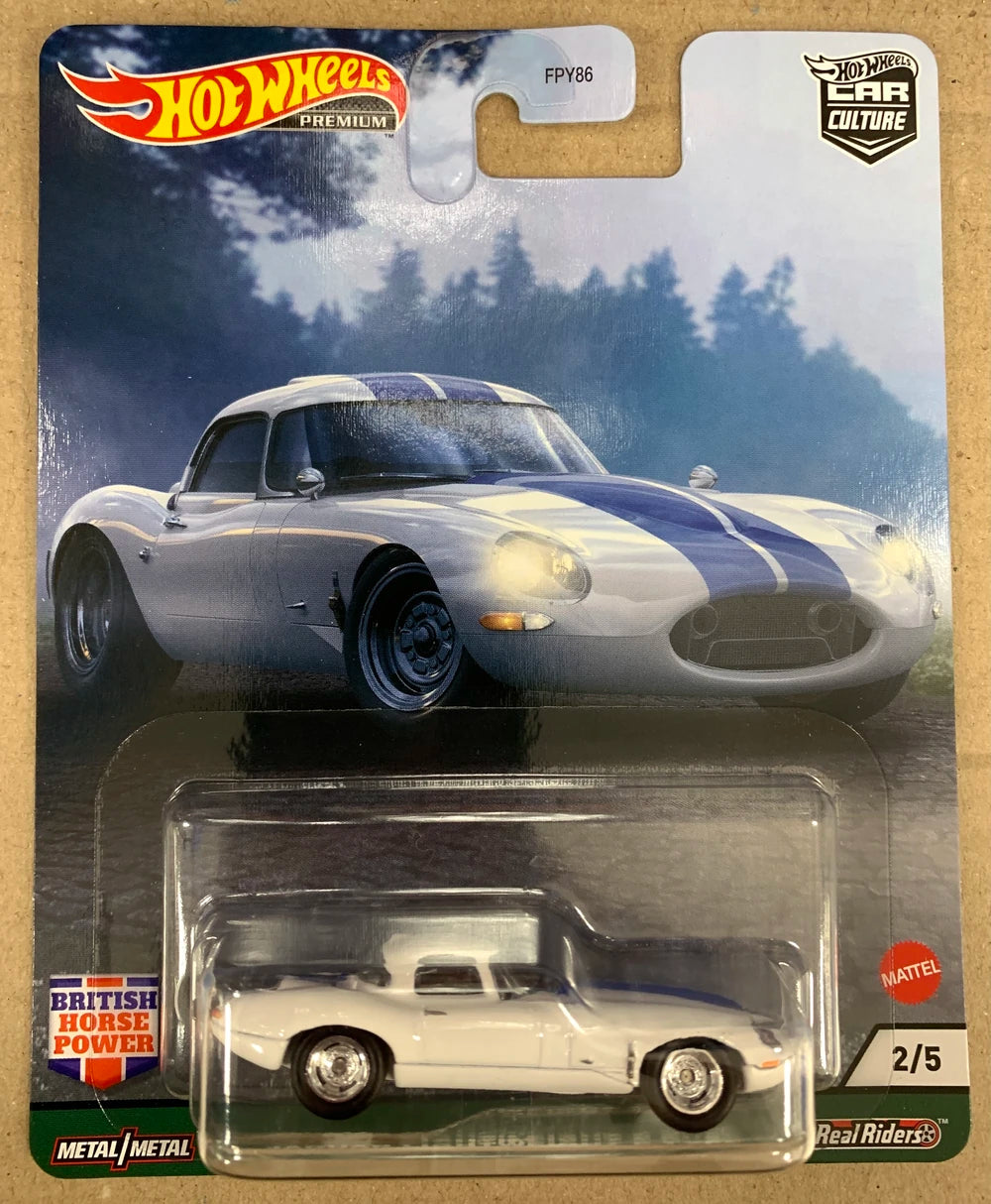 Hot Wheels Jaguar Lightweight E Type. Premium. White race