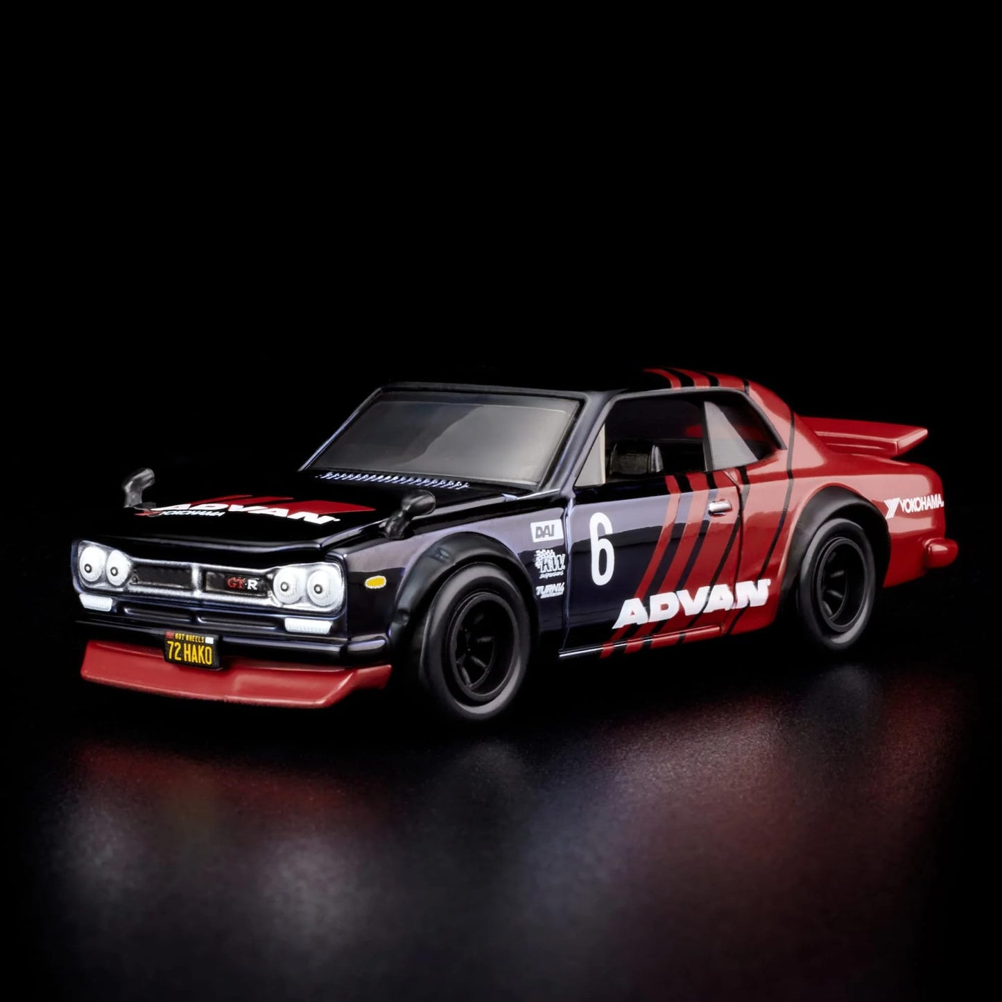 Hot Wheels Nissan Skyline 2000GT-R. RLC std. Red/black Advan