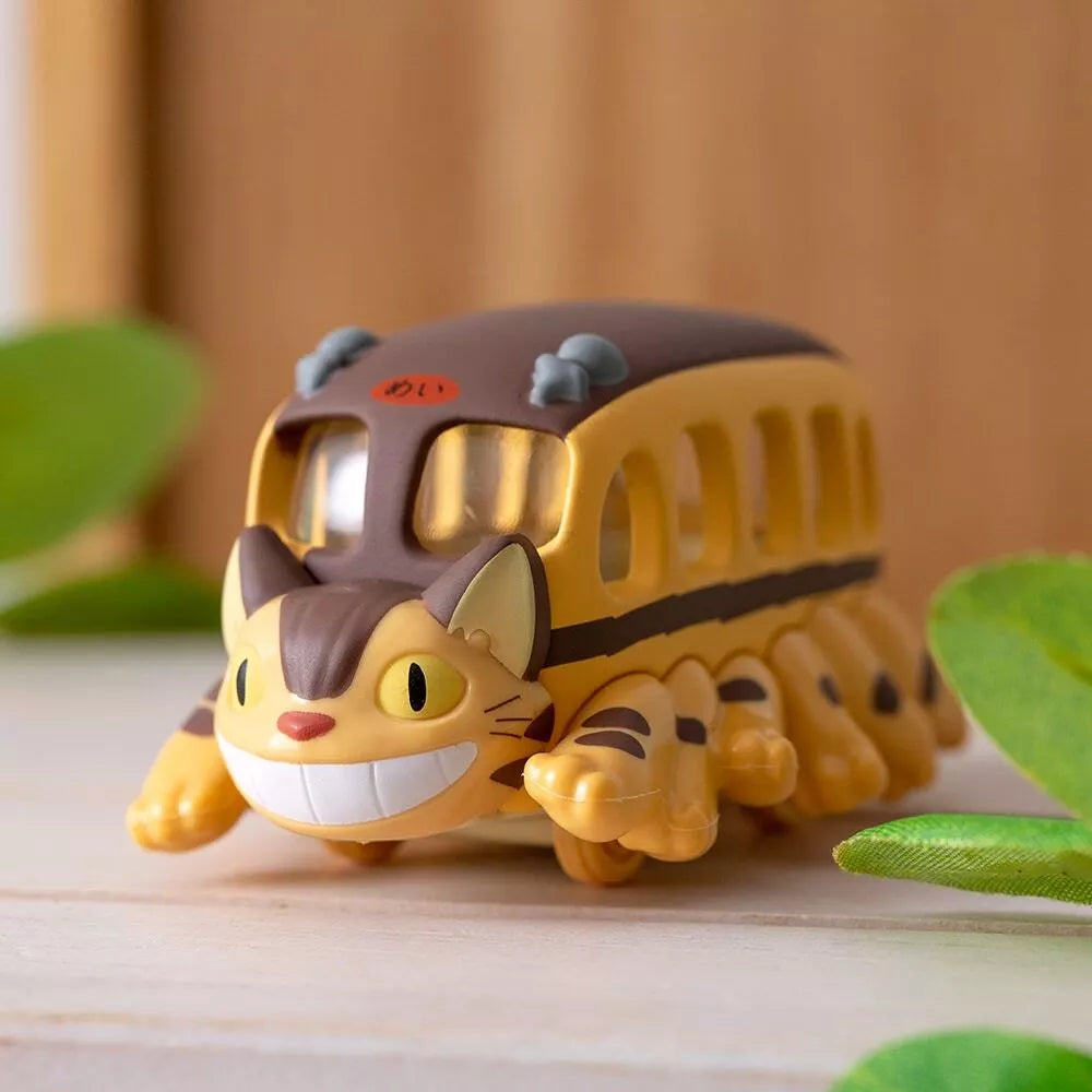 Takara Tomy Studio Ghibli My Neighbor Totoro - Catbus. Tomica. Yellow